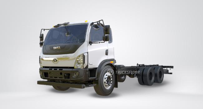 TATAトラ Tata Ultra 2821.T CX / 6750 / 9754 Truck Price in India
